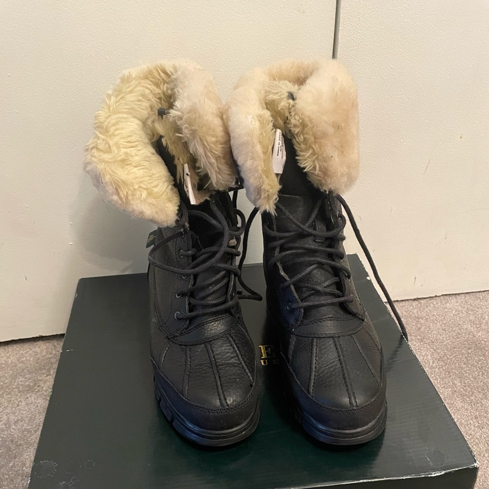 Black Ralph Lauren, winter boots, size 7 new with the box